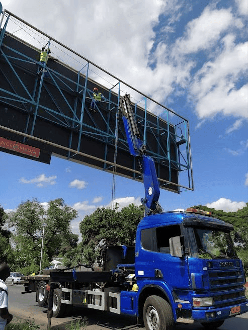 Billboard delivery and installation on site